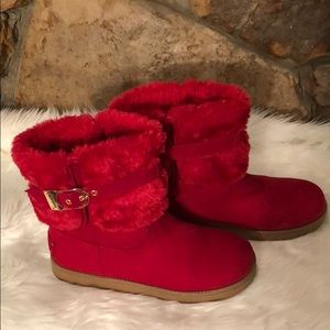 guess red boots